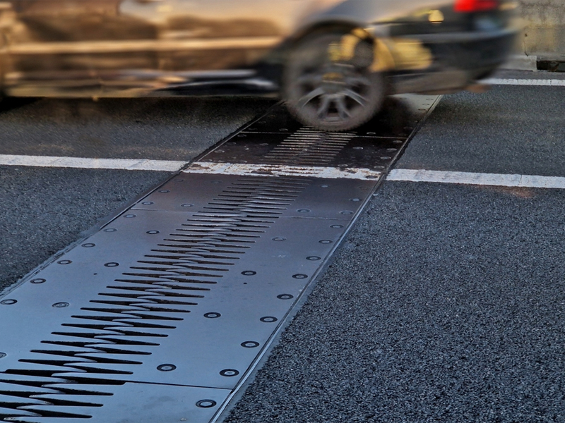 Expansion Joints for Bridges