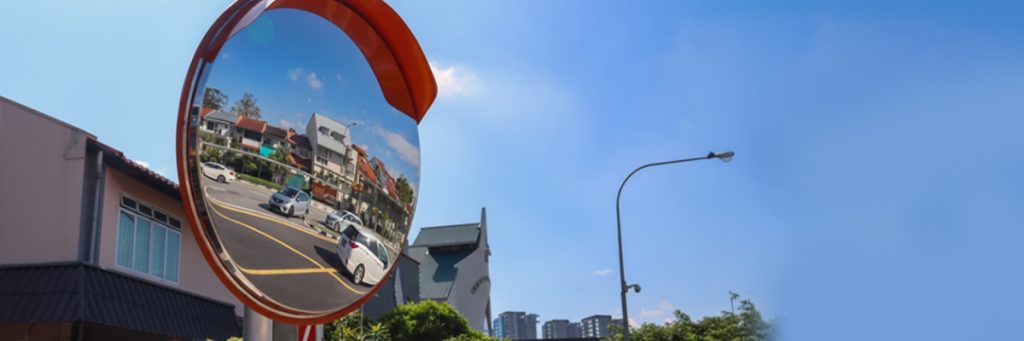 10 Reasons Why Convex Traffic Mirrors Must Be Installed on Roads